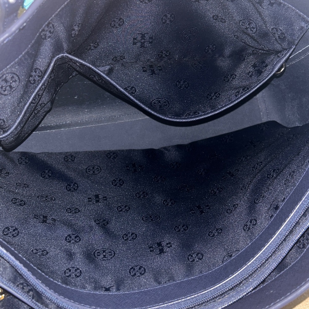 TORY BURCH Saffiano Leather York Buckle Tote - Picture 7 of 13